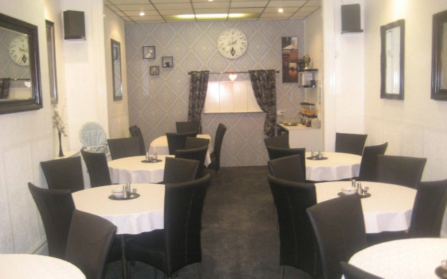 The Mornington Hotel