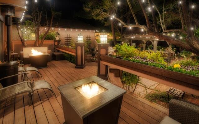 Lantern Light Inn - Romantic Getaway