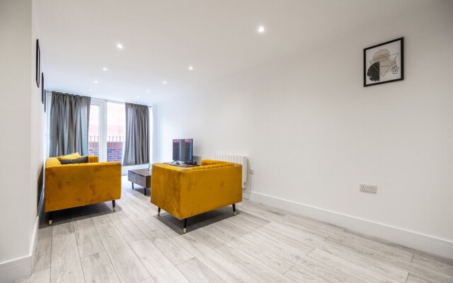 Impeccable 1-bed Apartment in Camberley