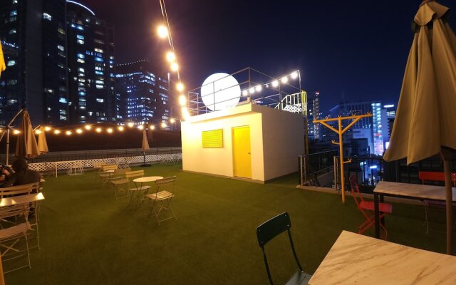 OYO Hostel Myeongdong 5