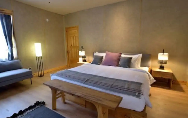 Chospa Hotel