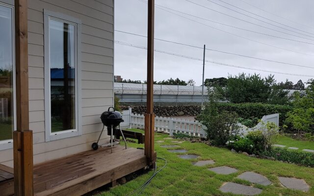 Junyhiro Private House