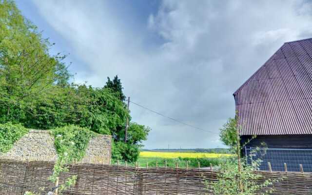 Charming Holiday Home in Faversham With Garden