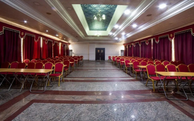 Landmark Hotel