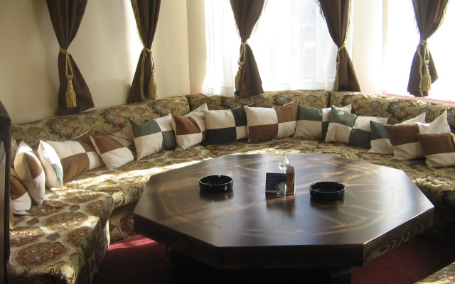 Chateau Hotel