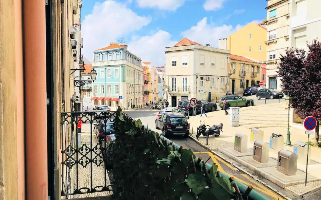 Príncipe Real - 3 Bedroom Apartment with Terrace