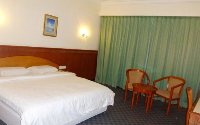 Seafest Hotel