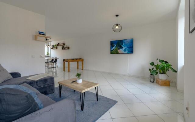 Apartment in the city center with free parking