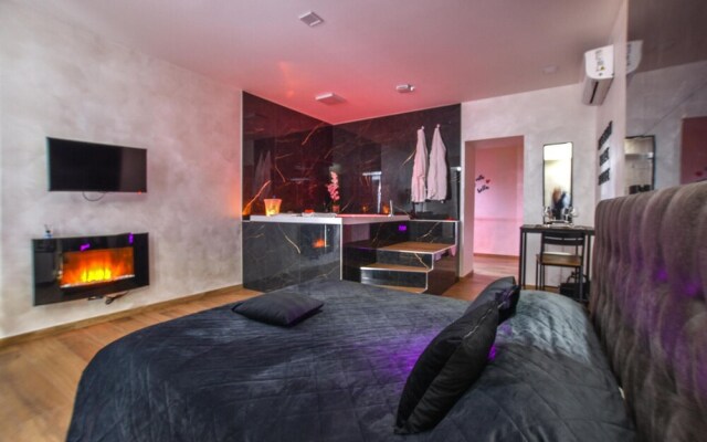 Beautiful Home in Catania With Sauna, Wifi and 1 Bedrooms