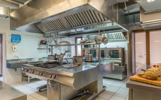 Ar-d077-lbro0at - Casale Brolio 12 2