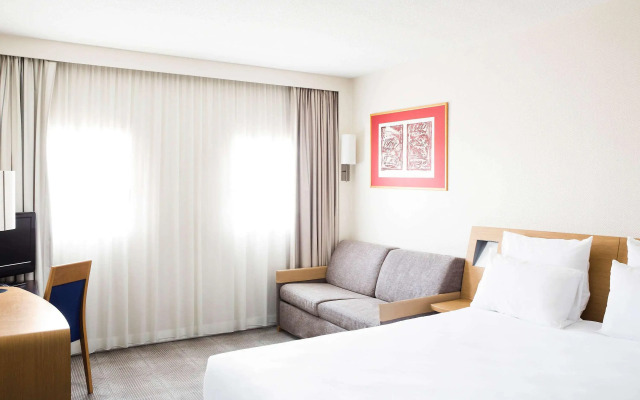 Novotel London Heathrow Airport M4 Jct. 4