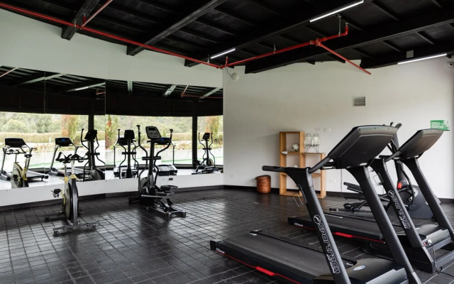 Apartasuite A 3 Min Del Aeropuerto Jmc