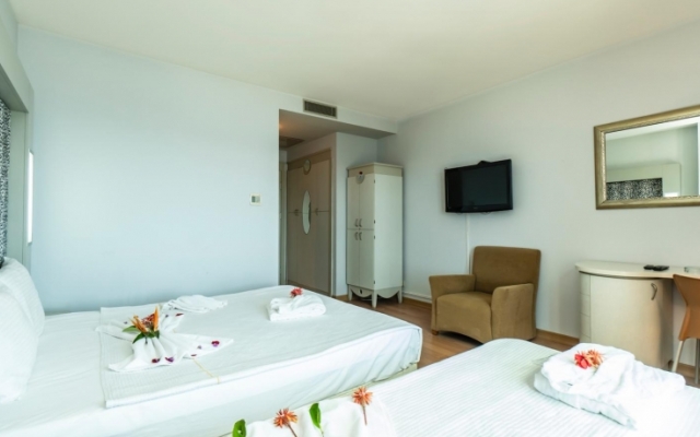 Mar Beach Hotel