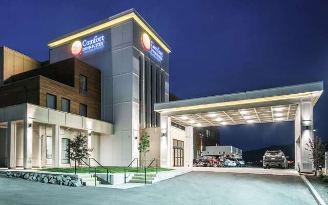 Comfort Inn & Suites