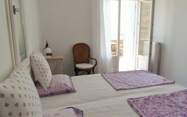 3 Bedroom Villa Overlooking Delfini Bay