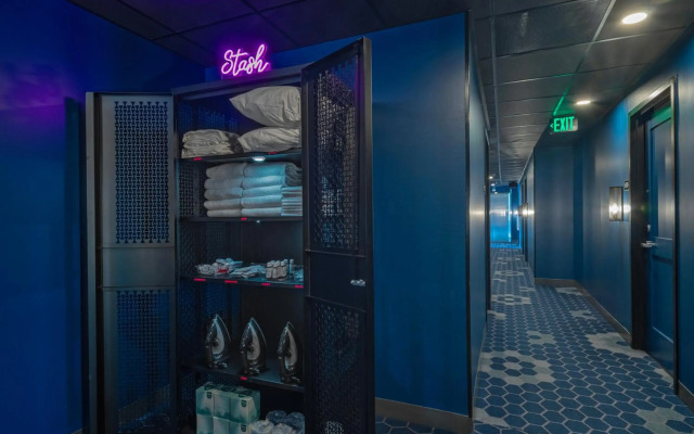 Moxy Phoenix Downtown