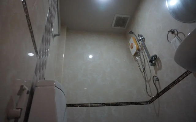 Satun Tanee Hotel