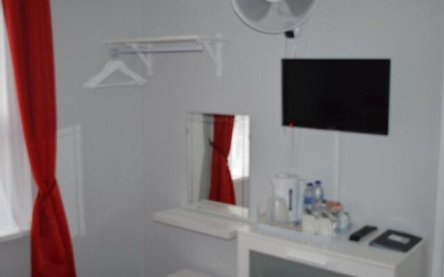 Brierley Guest House