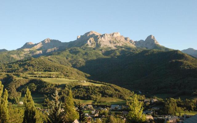 Panoramic 19
