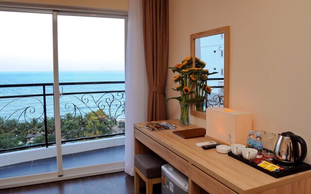 Begonia Nha Trang Hotel