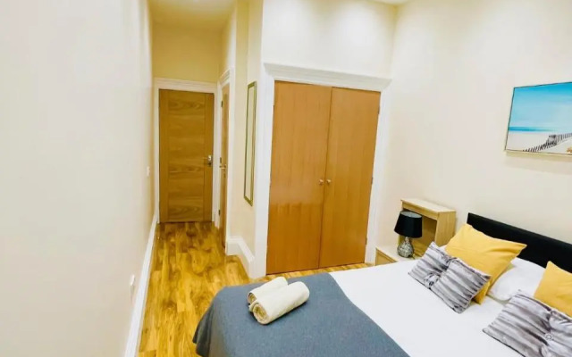 New 3-Bedroom Apartment Close to City Centre