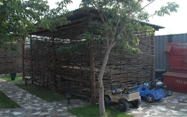 Tri Peskarya Hotel51.173797
