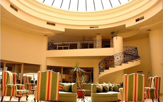 Elaria Beach Resort