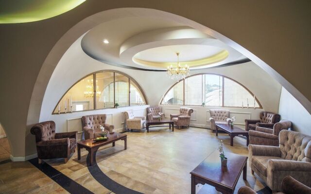 Litov Kotel Hotel - A Jewish Orthodox Hotel