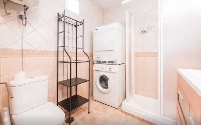 Modern and Comfortable Madrid Flat