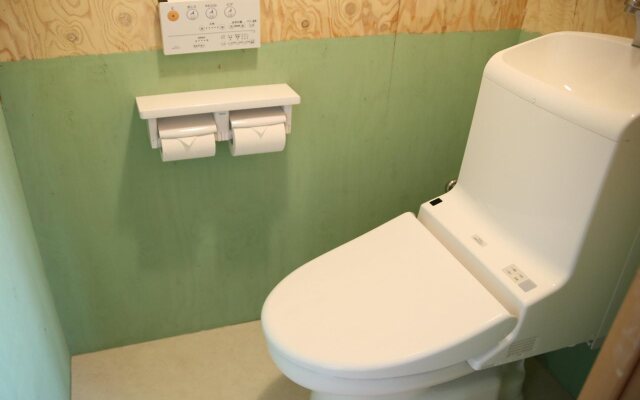 Guesthouse Waya - Hostel
