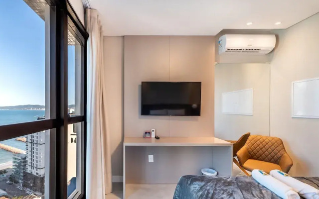 MHFA Studios em Prédio Luxuoso Vista Mar