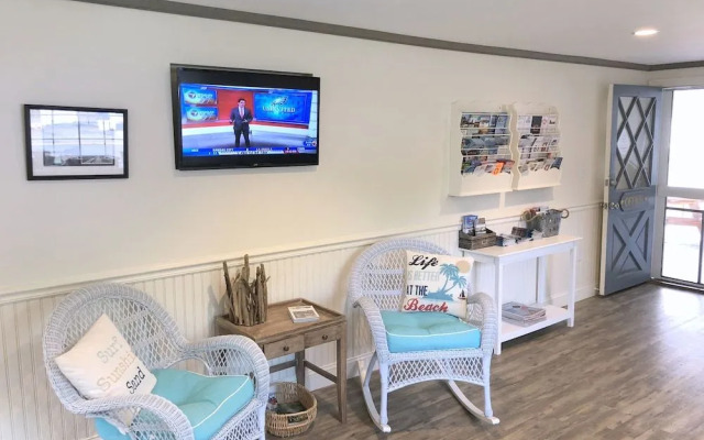 Craigville Beach Inn