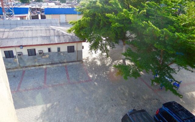 KDT Hotels And Suites