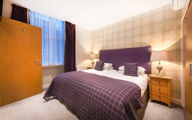 Braid Apartments by Mansley