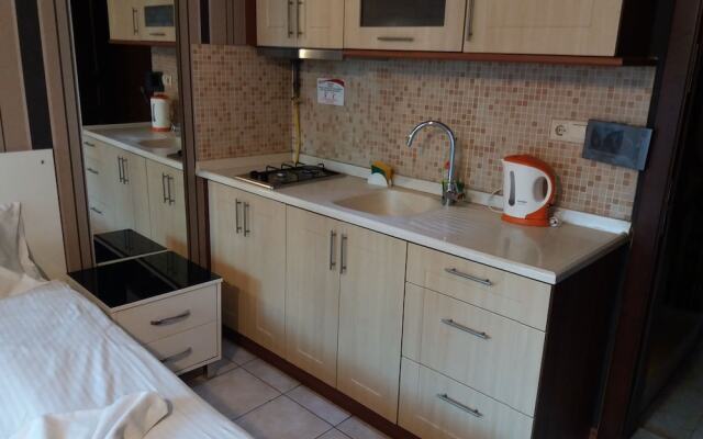 Full House Boutique Otel