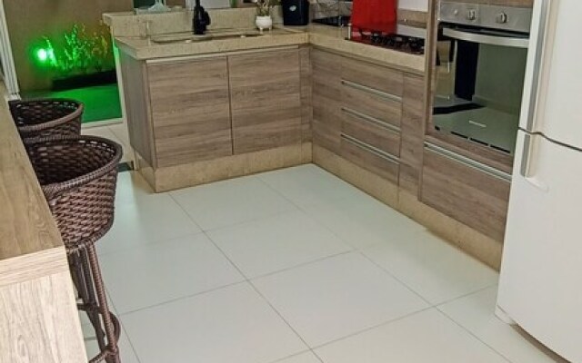 Casa Conforto com Piscina