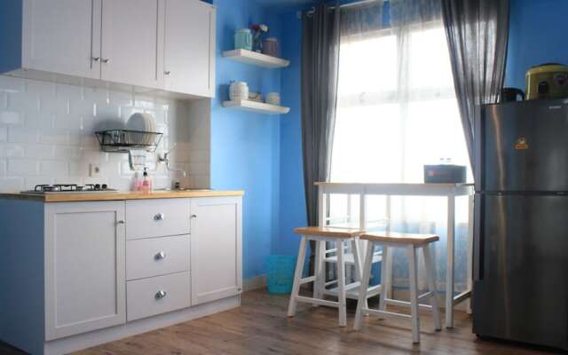 Modern 2BR Apartment at Newton Residence