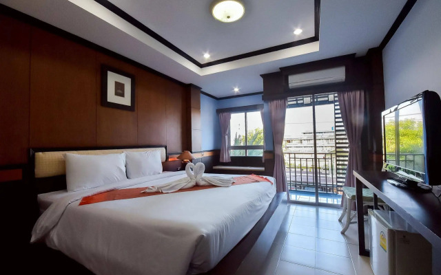 Season Palace Huahin Hotel