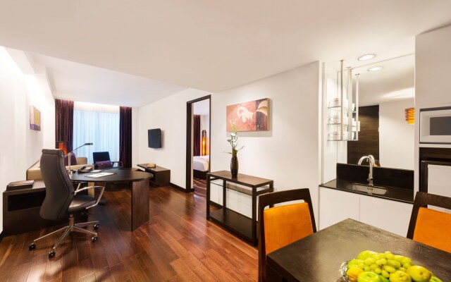 Radisson Suites Bangkok Sukhumvit