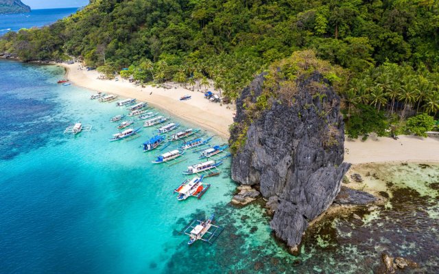 RedDoorz Hostel @ Bunakidz Lodge El Nido Palawan