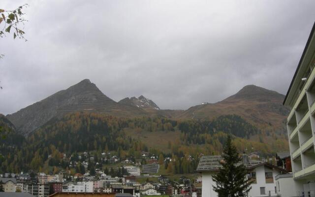 Etania