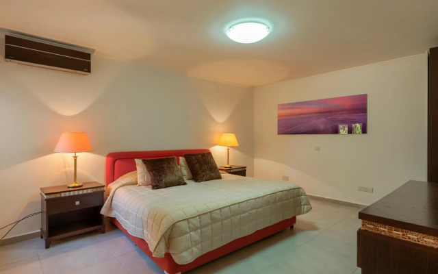 Aphrodite Hills Rentals – Apartments