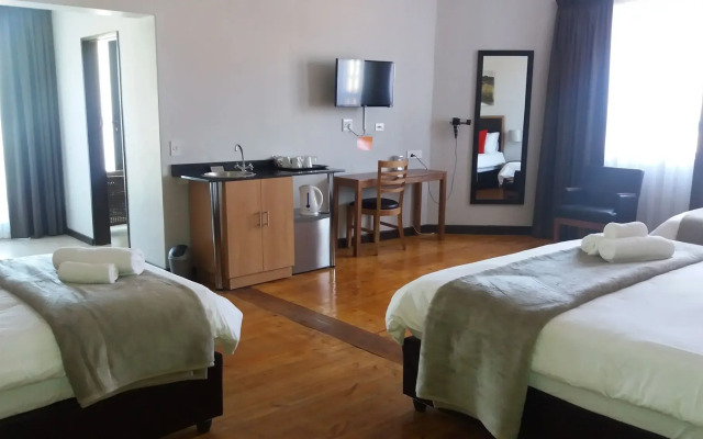 Clanwilliam Hotel by Country Hotels