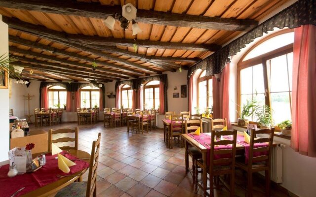 Hotel Tři Věžičky