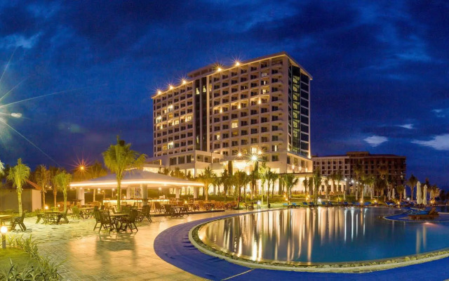 Golden Peak Resort & Spa