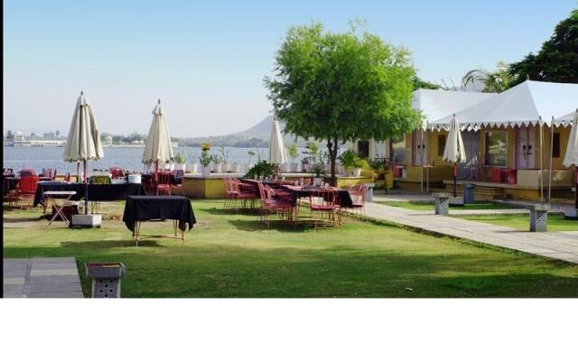 Raasleela Luxury Camp