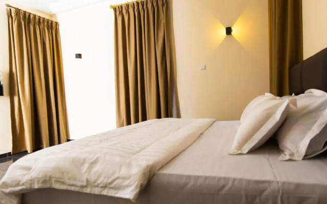 1 bedroom Space Available to enjoy