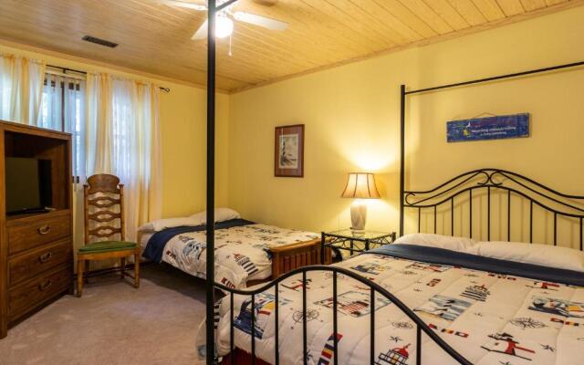 Windy Pointe by Oak Island Accommodations