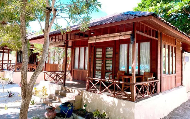 Sylvia Beach Villa