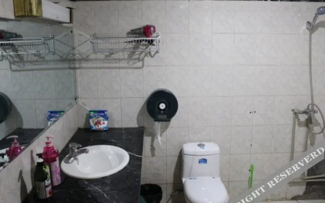 Chengdu Honeycomb Capsule Inn